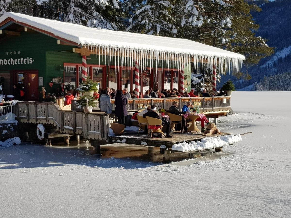 Kraners Alpenhof BIO Bed&Breakfast Pension Weissensee Exterior foto