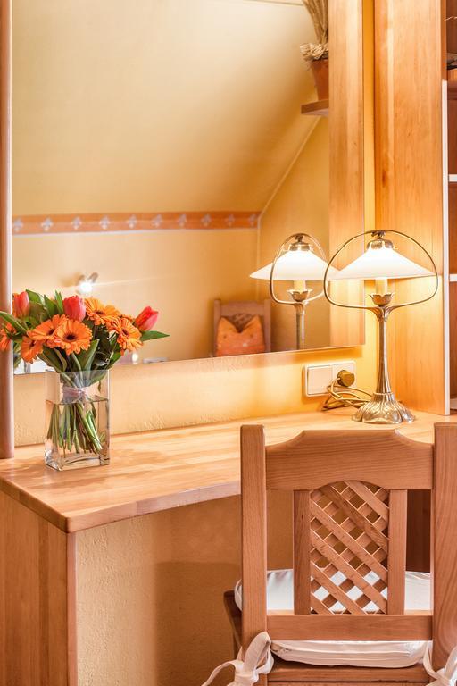 Kraners Alpenhof BIO Bed&Breakfast Pension Weissensee Exterior foto
