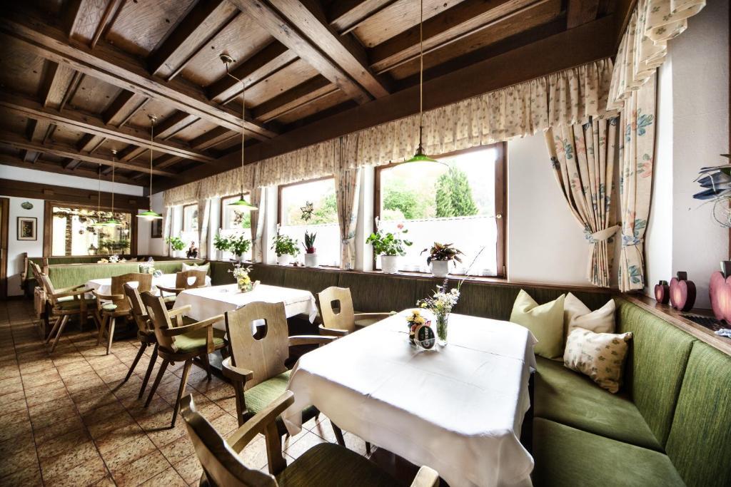 Kraners Alpenhof BIO Bed&Breakfast Pension Weissensee Exterior foto